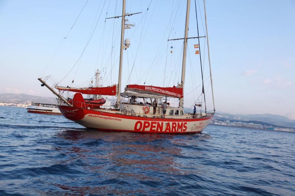 Die Rettungsboote von "Open Arms" erreichen Palma de Mallorca