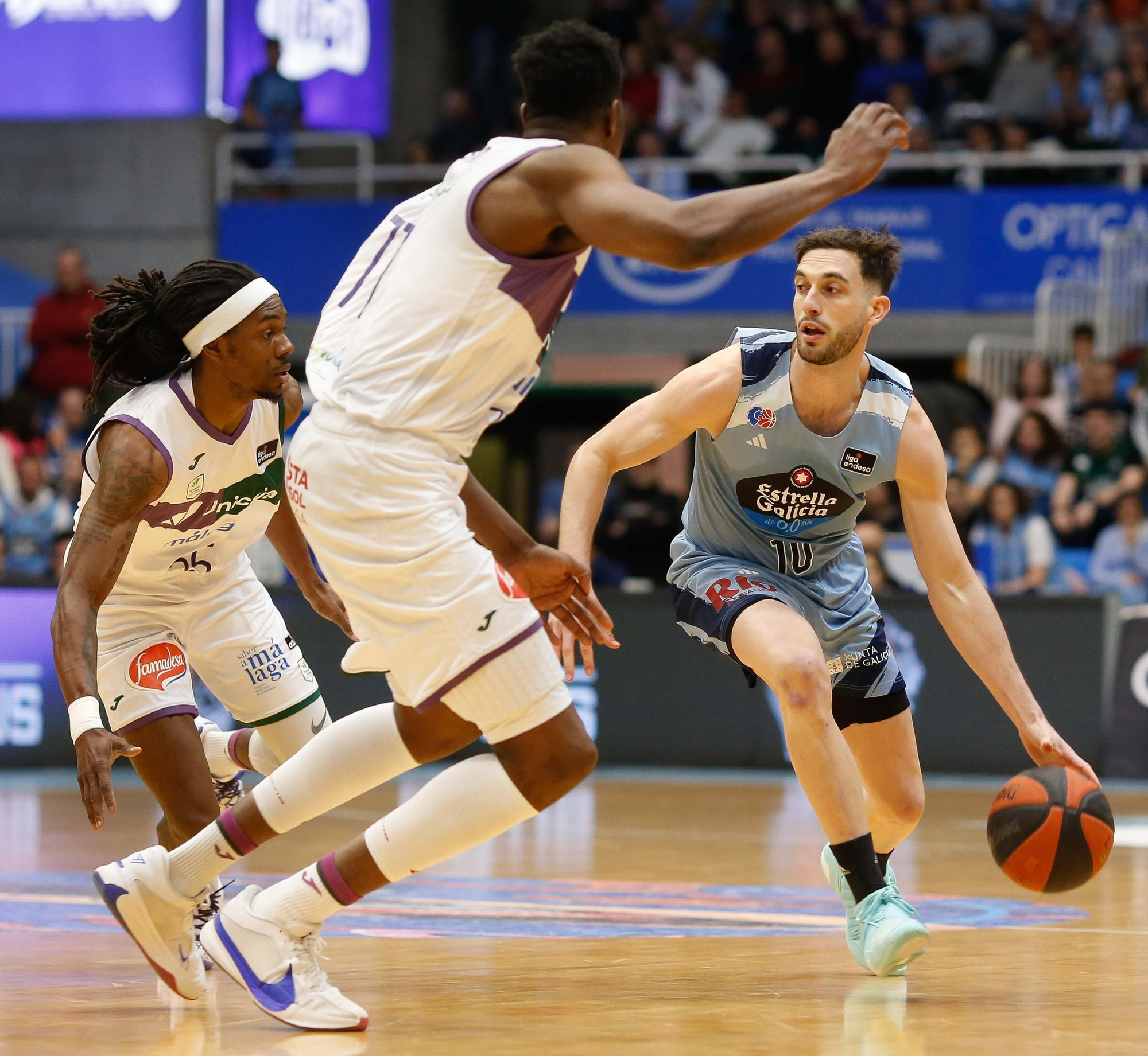 Liga Endesa: El Río Breogán - Unicaja CB, en imágenes