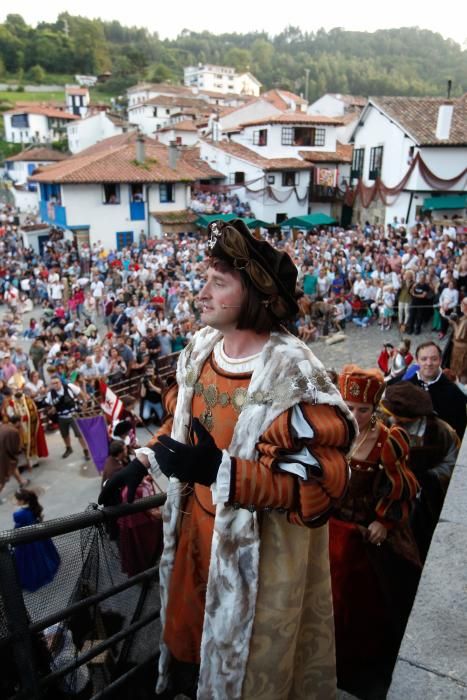 Desembarco de Carlos I en Tazones