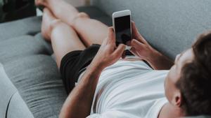 Creix la disfunció erèctil entre joves per la irrealitat del porno