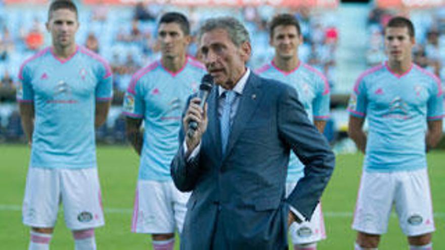 Mouriño antes del partido del Memorial Quinocho. // J. Lores