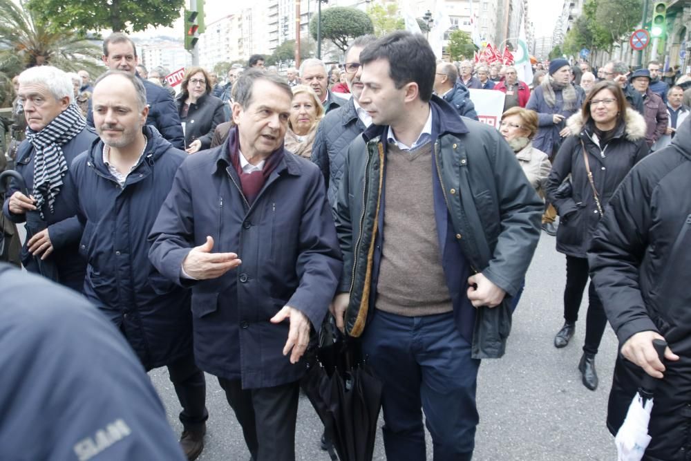 Miles de manifestantes piden una sanidad pública de calidad // Alba Villar