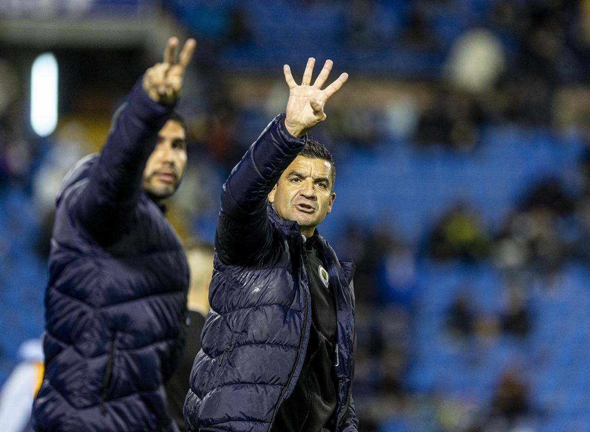Rubén Torrecilla reorganiza el esquema táctico del Hércules durante el partido frente al Castilla.