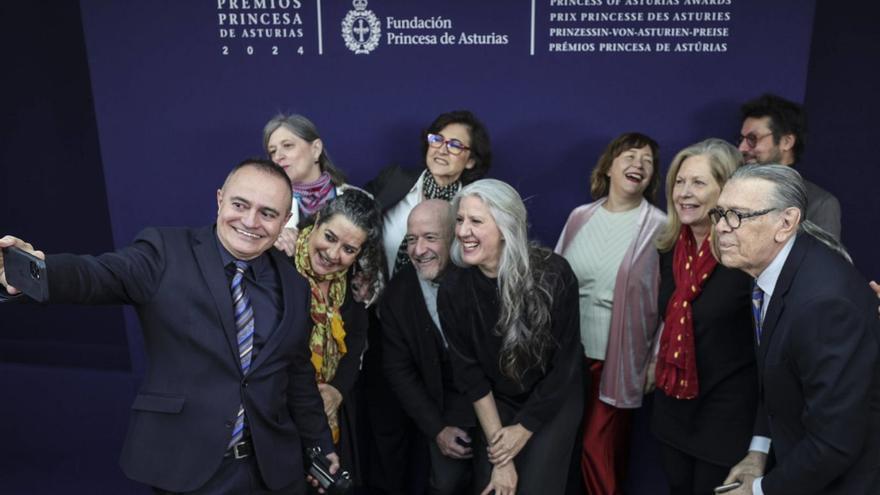 Hoy se falla en Oviedo el primero de los galardones más internacionales de los premios &quot;Princesa de Asturias&quot;, con 321 candidaturas para ocho categorías