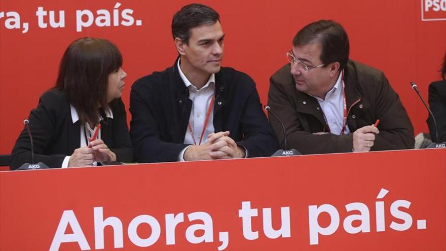 Sánchez marca distancia con Rajoy tras el 155