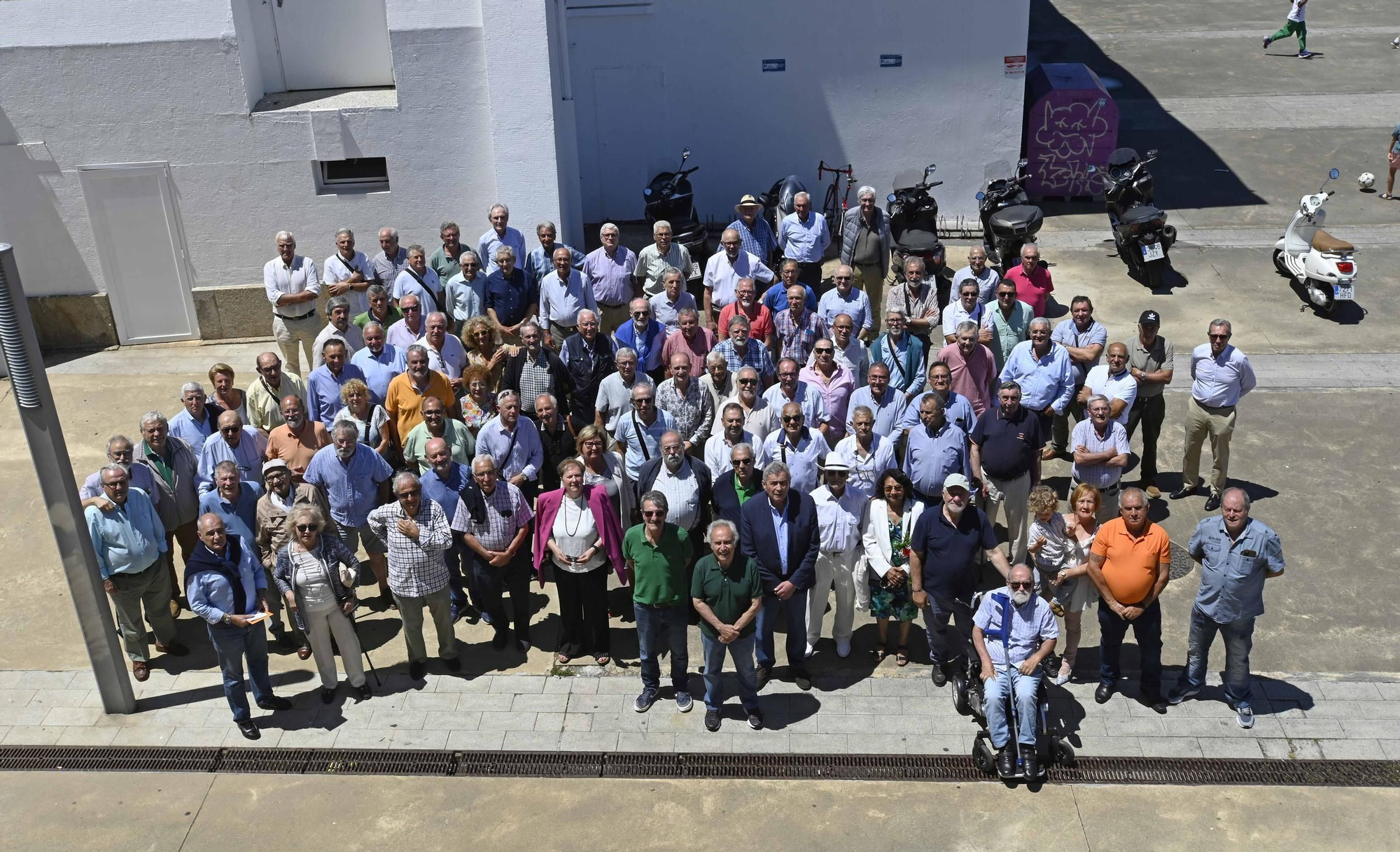 Risas y anécdotas en la comida anual de «A Morriña de Pescanova»