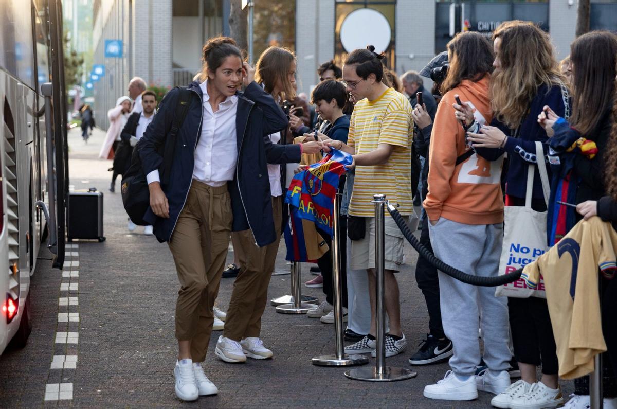 Así fue la llegada a Eindhoven del FC Barcelona