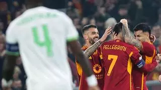 Svilar mete a la Roma en octavos y los favoritos no fallan