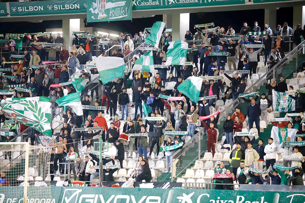 Las imágenes de la afición del Córdoba CF - Pontevedra