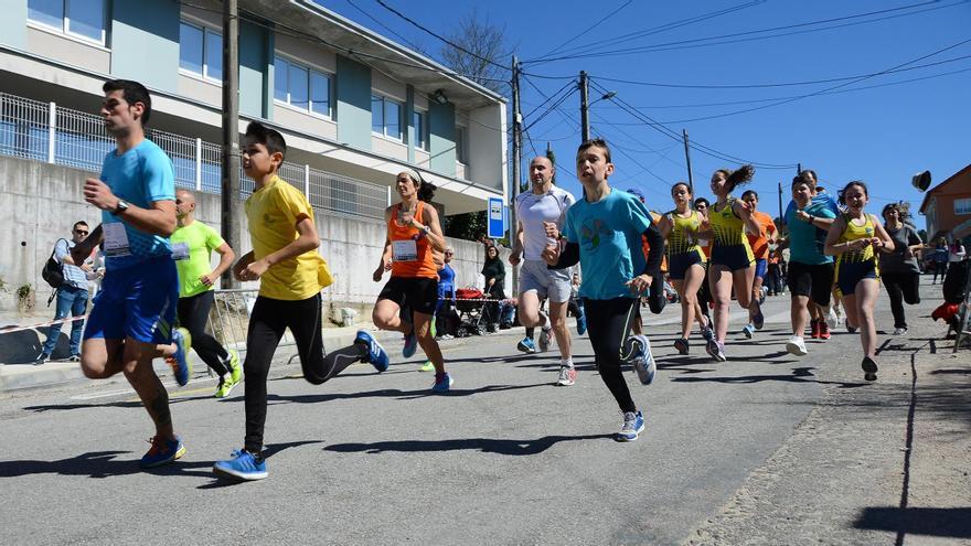 Participantes en una edición anterior del Cross de Castrillón.