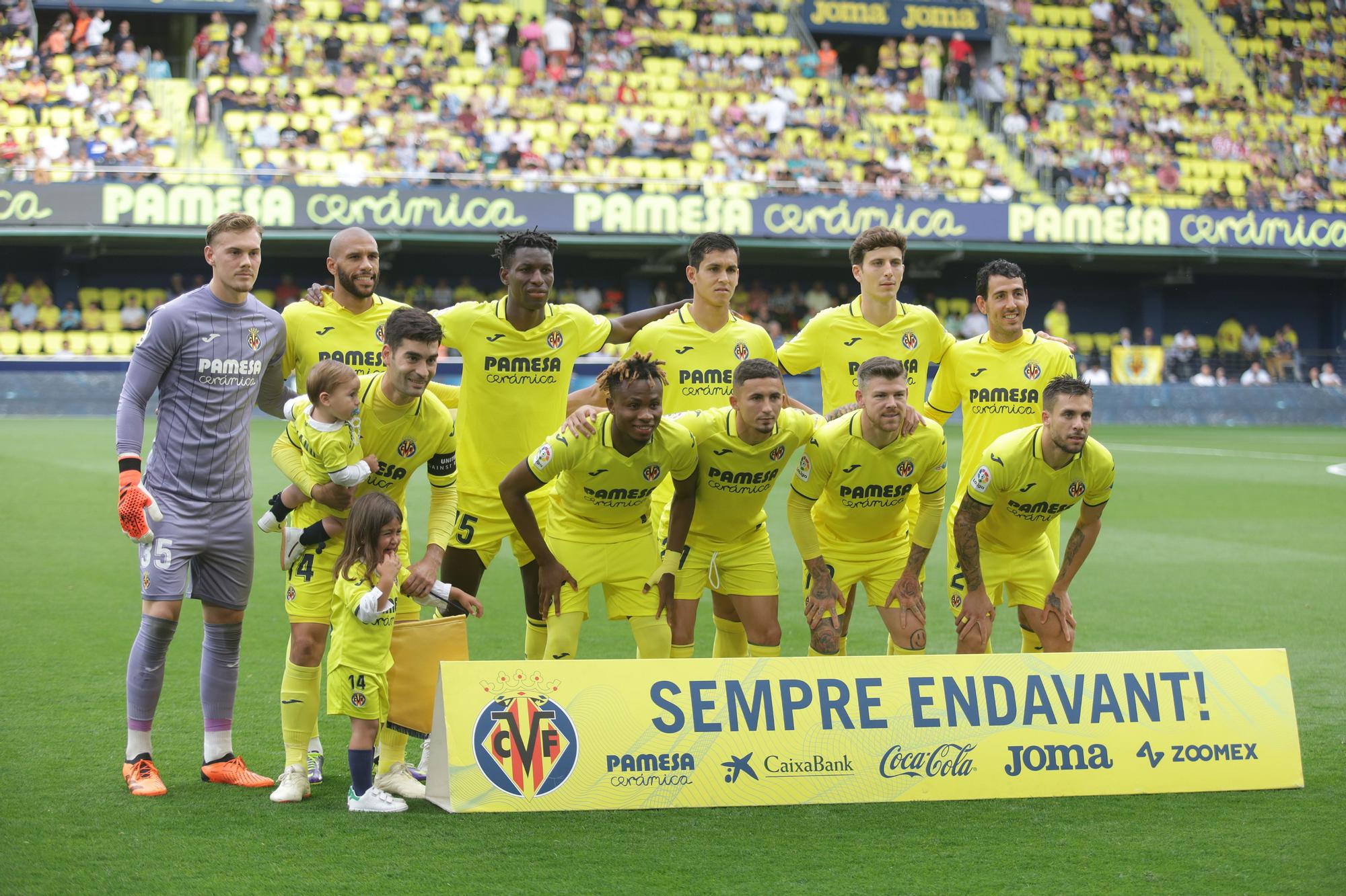 Galería | Las mejores imágenes de la afición amarilla en la previa del Villarreal-Atlético de Madrid