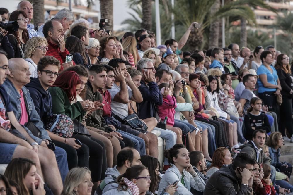 El Desembarco al amanecer da inicio a los Moros y Cristianos de El Campello