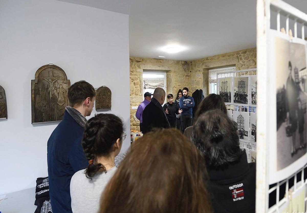 Intervención da alcaldesa, Ánxela Fernández Callís, na inauguración da exposición.   | // LUIS DORADO