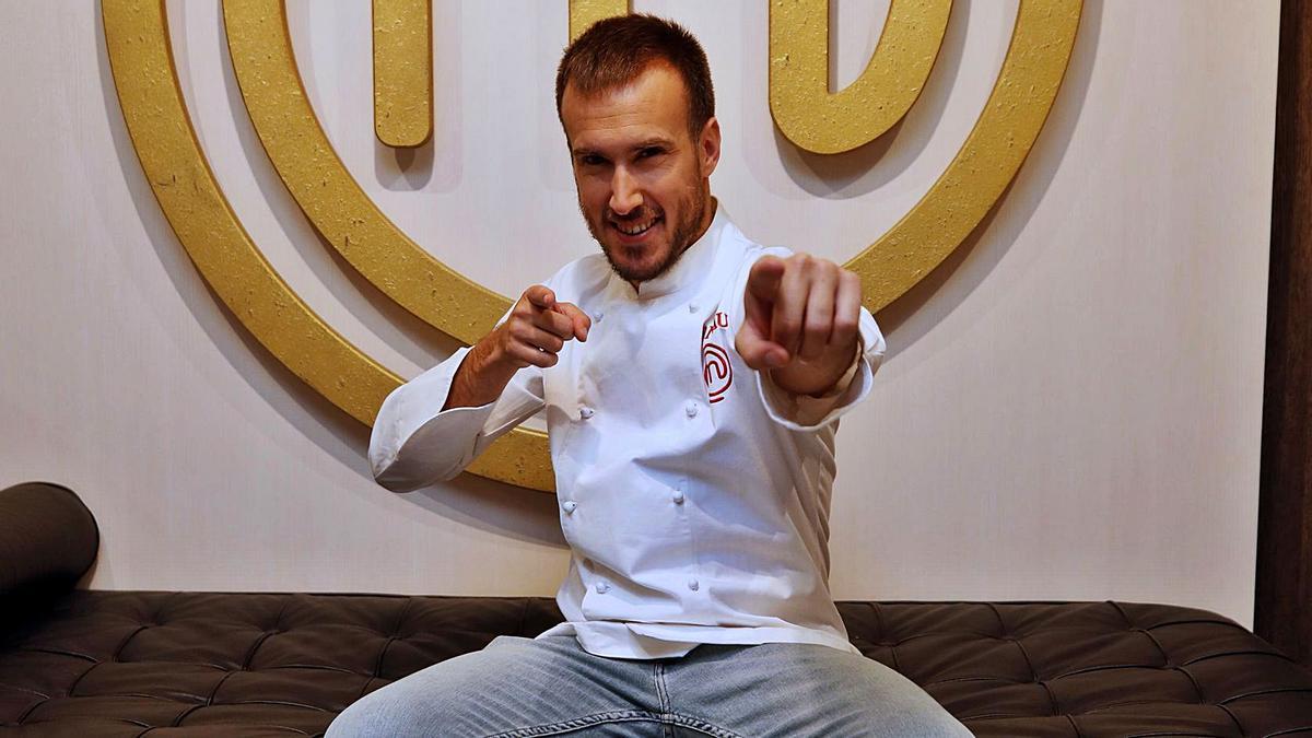 Arnau París, ganador de la novena edición de «MasterChef». | EFE/JAVIER LIZÓN