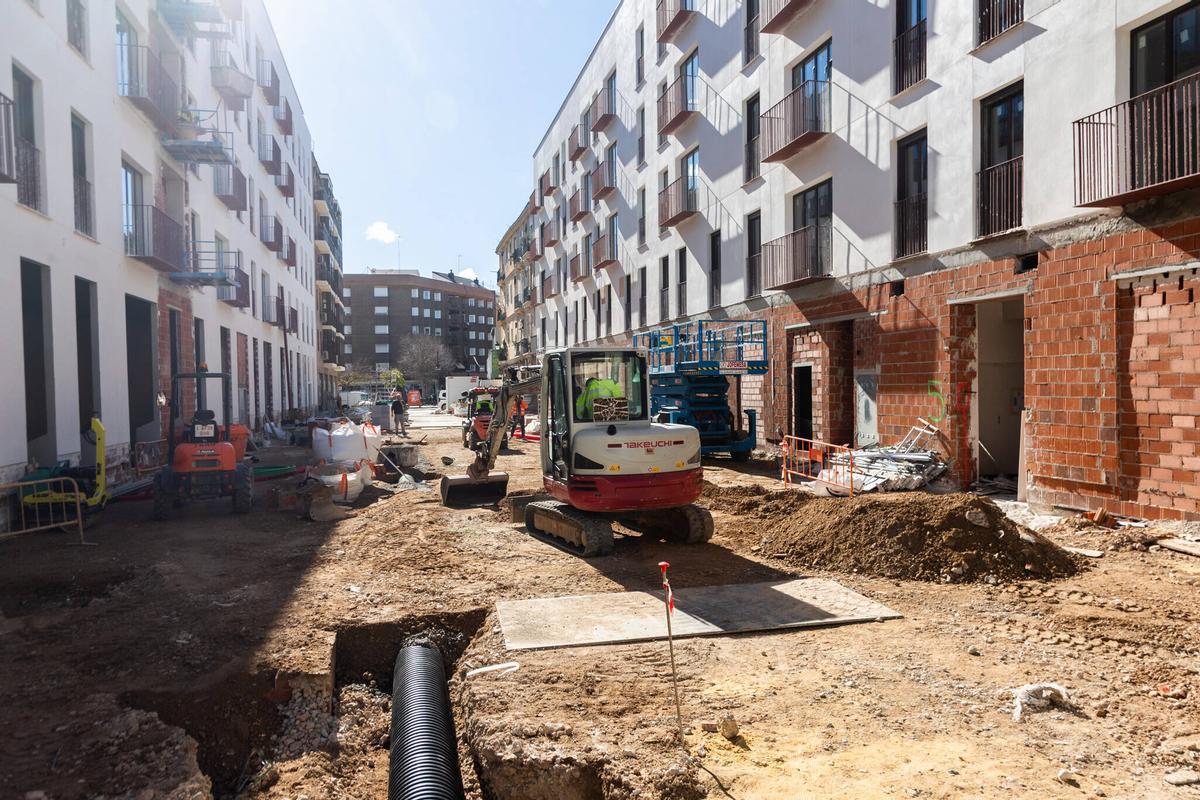 Aedas promueve la construcción de estos dos edificios en la prolongación de la calle Azcárraga de València.