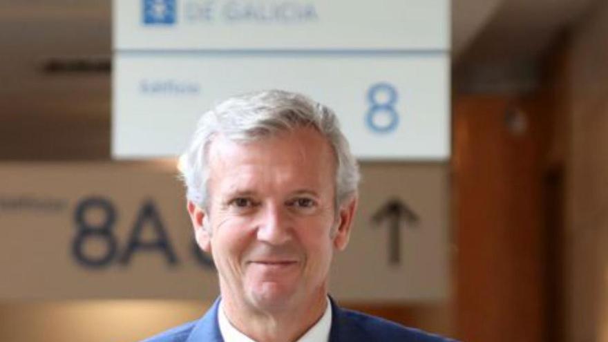 Feijóo ironiza sobre un adelanto electoral en Galicia, pero Rueda lo descarta: “Para nada”