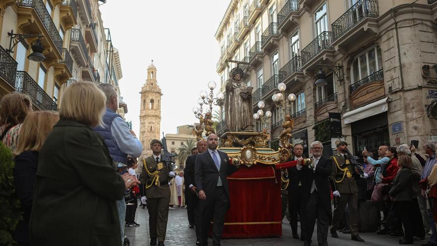 Premios a la Excelencia, literatura y San Vicente, la propuesta de Revista de Sociedad