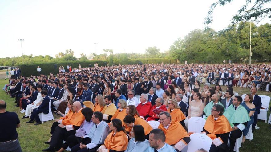 La Universidad Loyola gradúa en Córdoba a 240 estudiantes