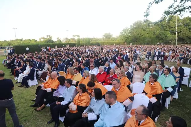 La Universidad Loyola gradúa en Córdoba a 240 estudiantes