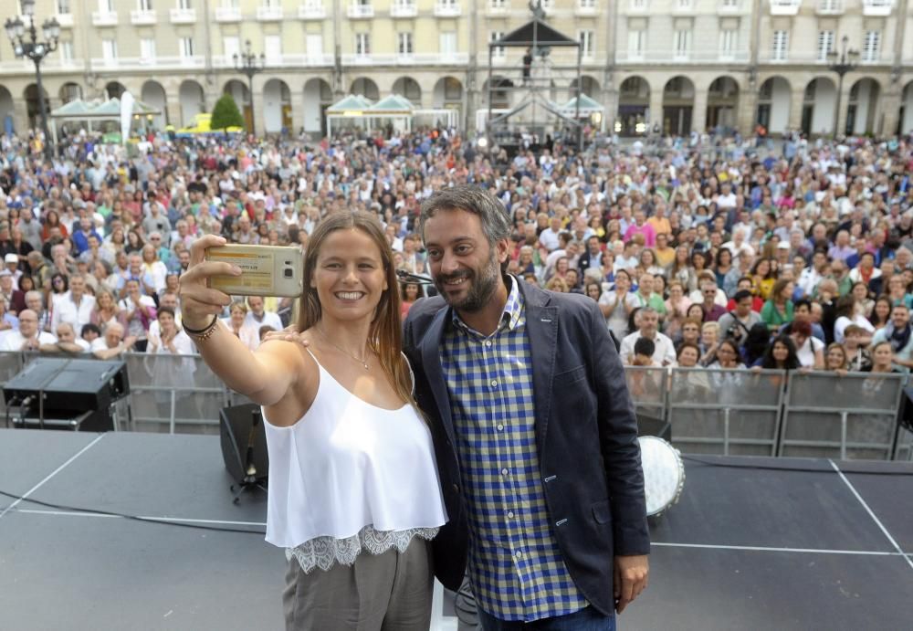 La regatista Sofía Toro inaugura las Fiestas de María Pita 2016 con la lectura del pregón