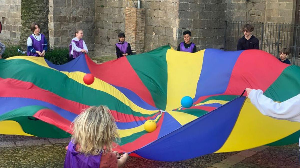 Una de les activitats fetes al costat de la Basílica | AJUNTAMENT