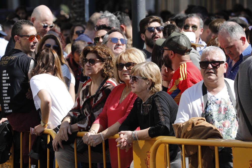 Búscate en la mascletà del 8 de marzo