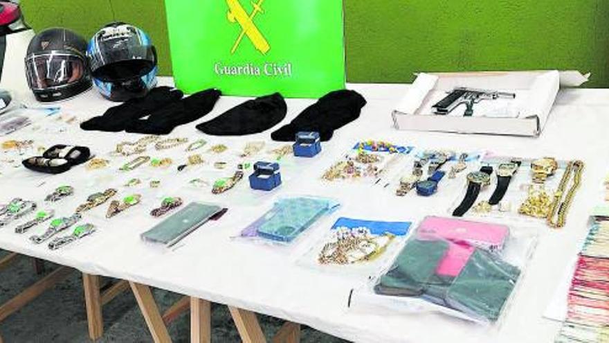 Una “especializada” banda de atracadores era dirigida desde Pontevedra, donde residía su líder