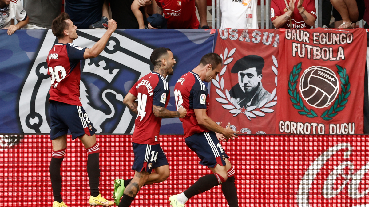 Resumen, goles y highlights del Osasuna 2-0 Cádiz de la jornada 2 de la Liga Santander