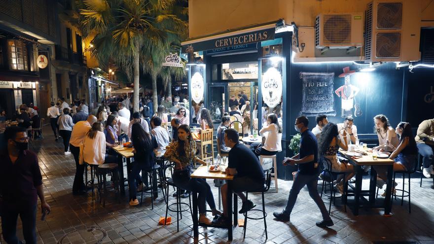 La hostelería de Málaga se suma al apagón simbólico por el precio de la luz
