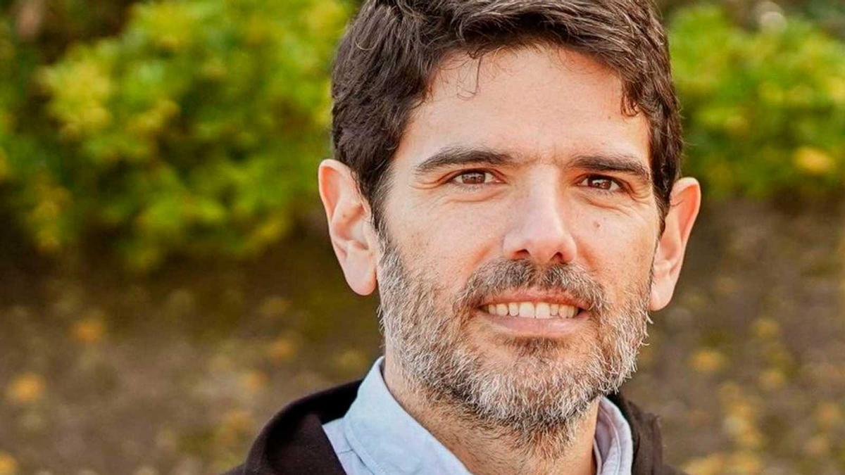 Mario Belda, psicòleg.