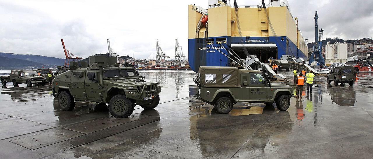 Vehículos de la Brigada Galicia en su último despliegue rápido para la OTAN en el ejercicio de 2016 hacia Polonia. |  // RICARDO GROBAS