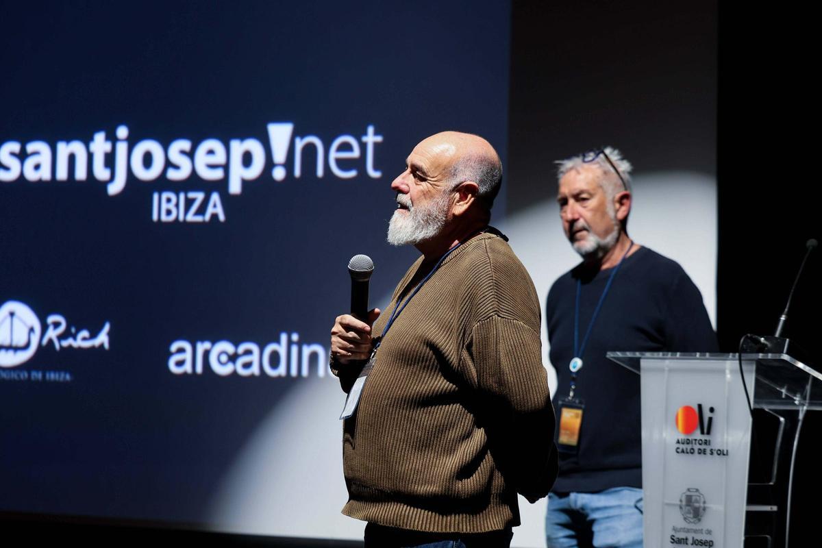 Todas las imágenes de Sant Josep és Foto