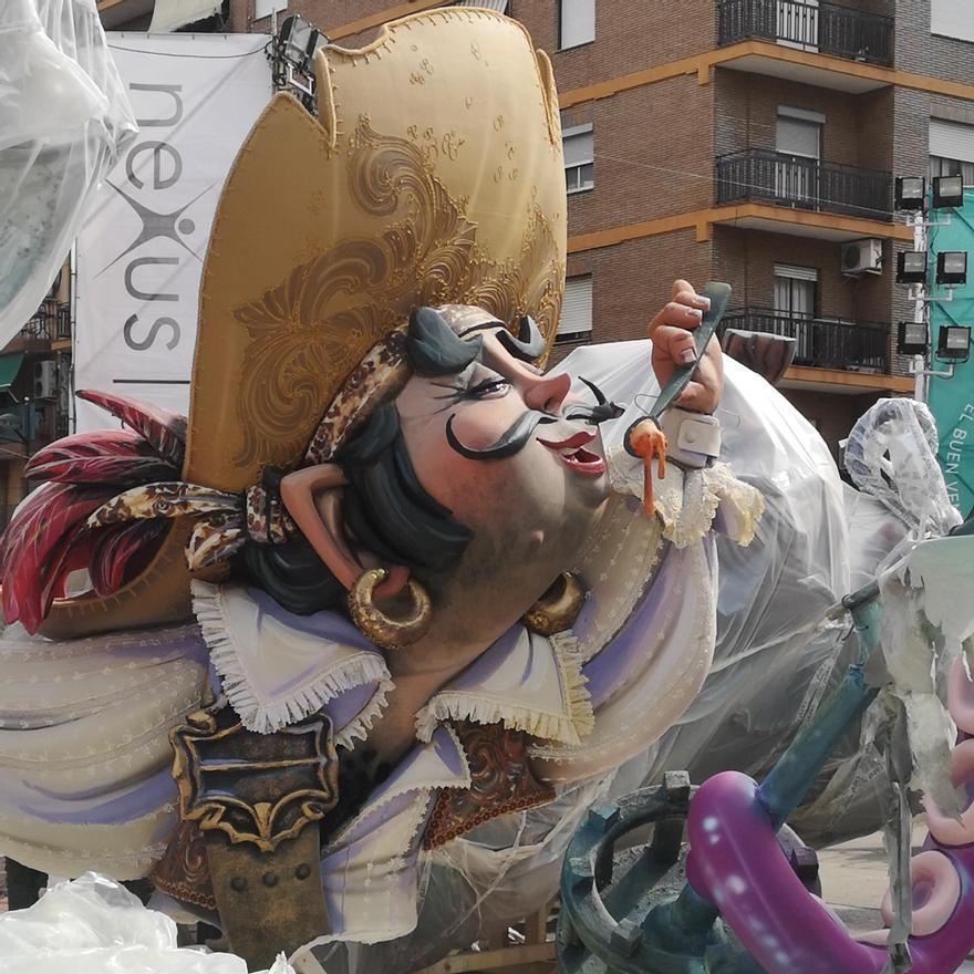 Fallas 2021. Antiga y Pilar amanecen el 24 de agosto con la plantà avanzada