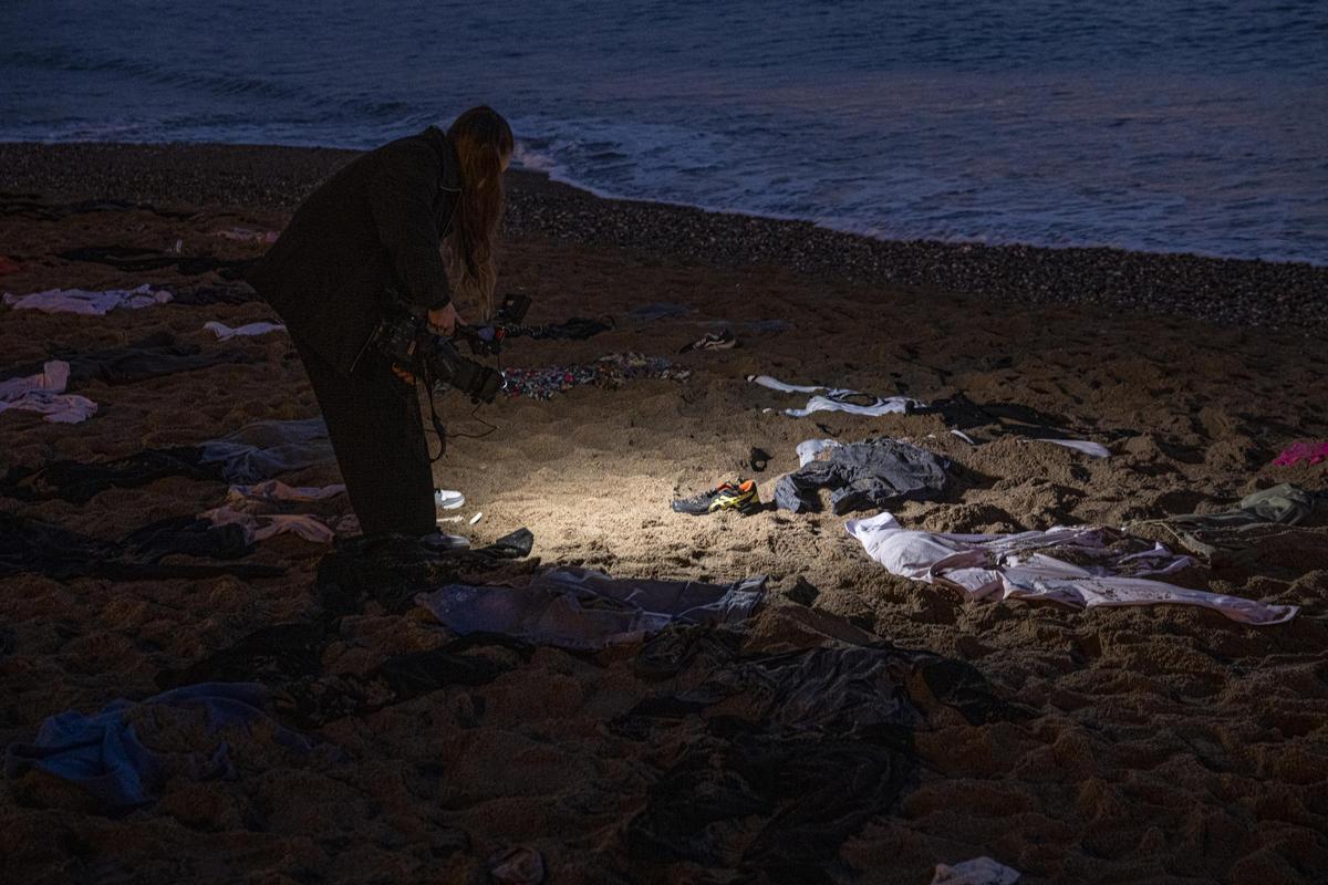 Denuncian miles de muertes en el Mediterráneo este lunes en la Barceloneta