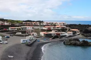 Afectados por la Ley de Costas en La Palma acuden a Europa por los derribos