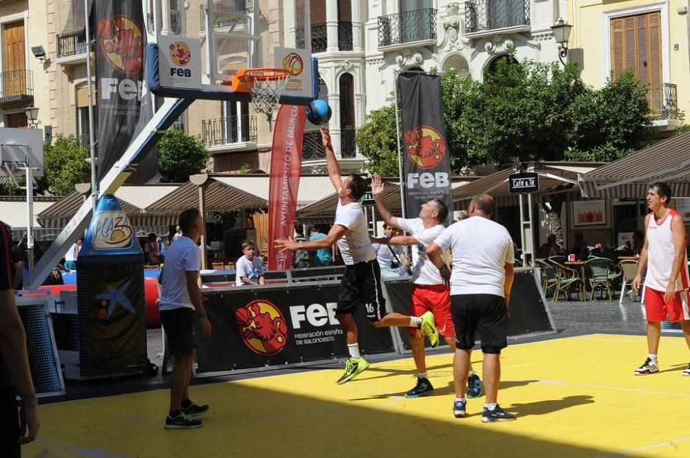 Baloncesto 3x3 en la Plaza Belluga