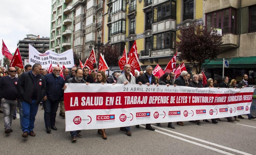 Manifestación de los sindeicatos contra la siniestralidad laboral