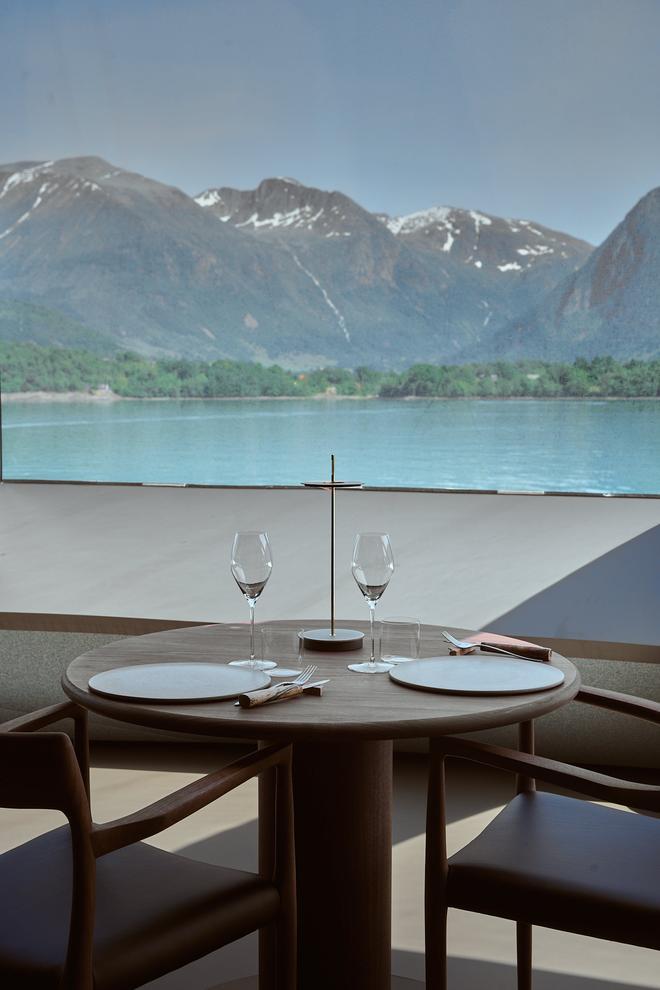 Restaurante Iris Salmon Eye Noruega fiordo