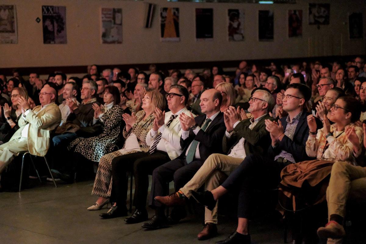 Un público entregado al teatro estuve presente en la representación de las obras desde el principio y hasta el día de la clausura.