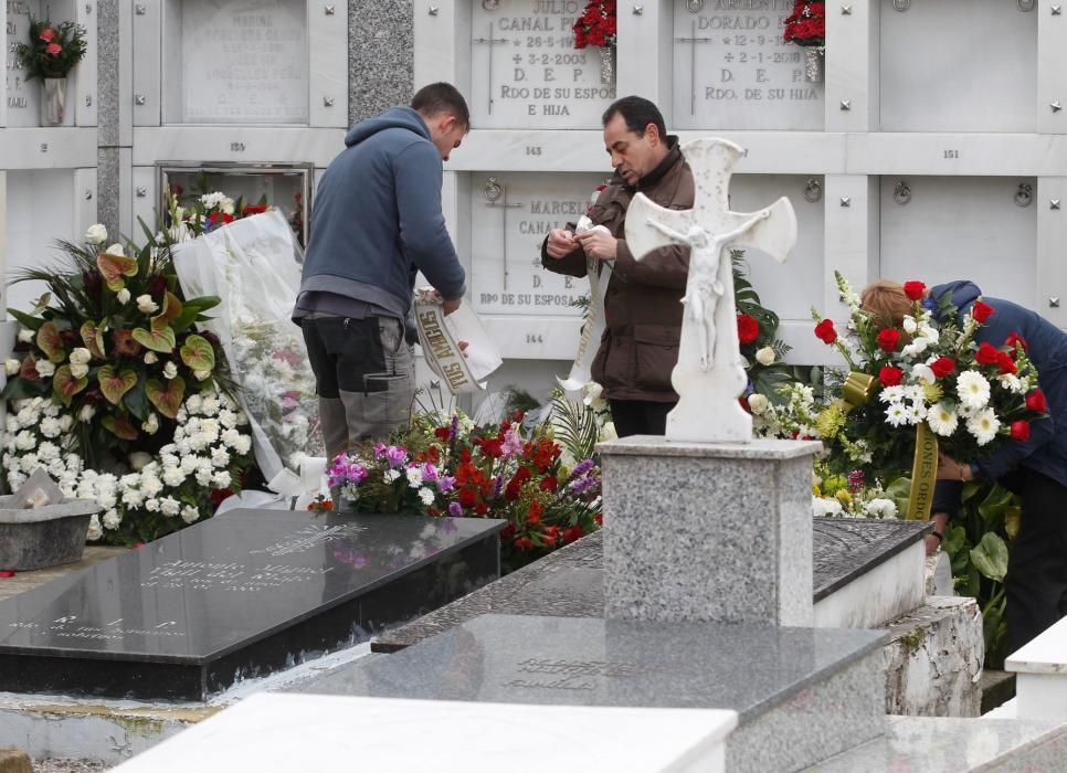 Funeral multitudinario de Rubén Fonseca, el fallecido en el incendio de El Berrón