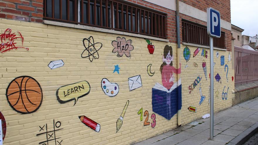 Estos dos colegios de Zamora presumen de nuevos murales en sus fachadas