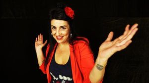 La cantant Amparo Sánchez interpreta la cançó ’Alma de cantaora’.