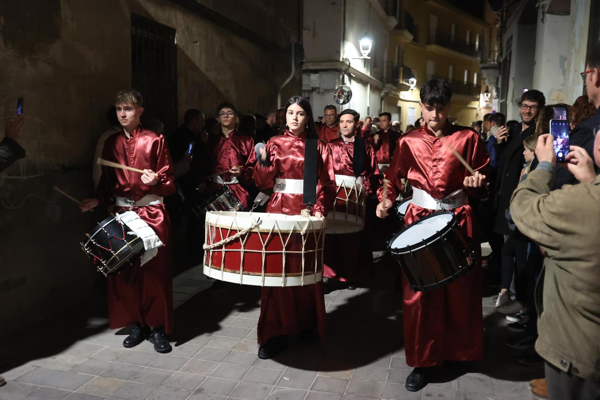 Las imágenes de la rompida de la hora en Almassora con Marcelino como protagonista