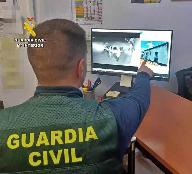 Una banda investigada por el robo de un vehículo y el asalto a una quesería en Zarza Capilla