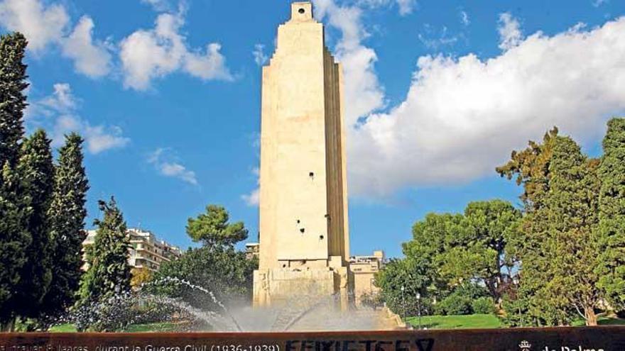 Un informe de la arqueóloga municipal advierte de que el monumento no se puede desmontar.