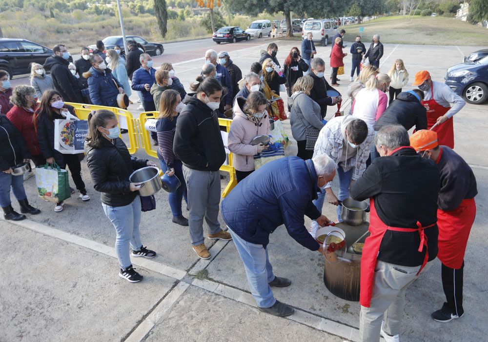 Vuelven las calderas a Albalat dels Tarongers, tras el parón por la Covid-19.