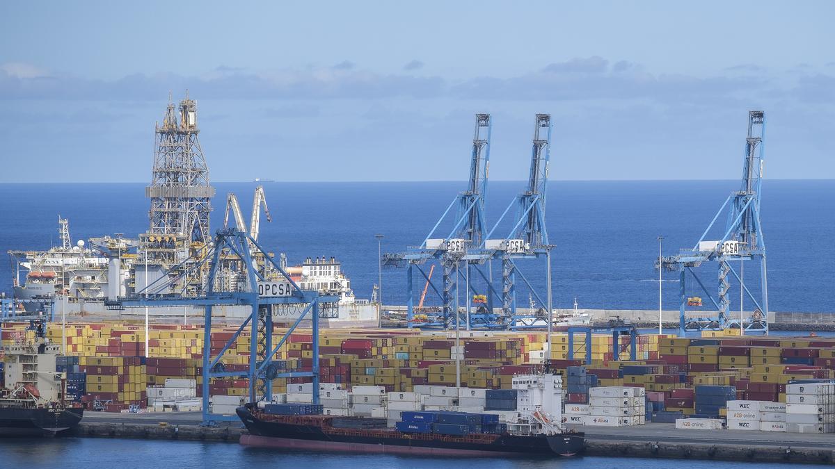 Terminal de contenedores de Opcsa en el puerto de La Luz.