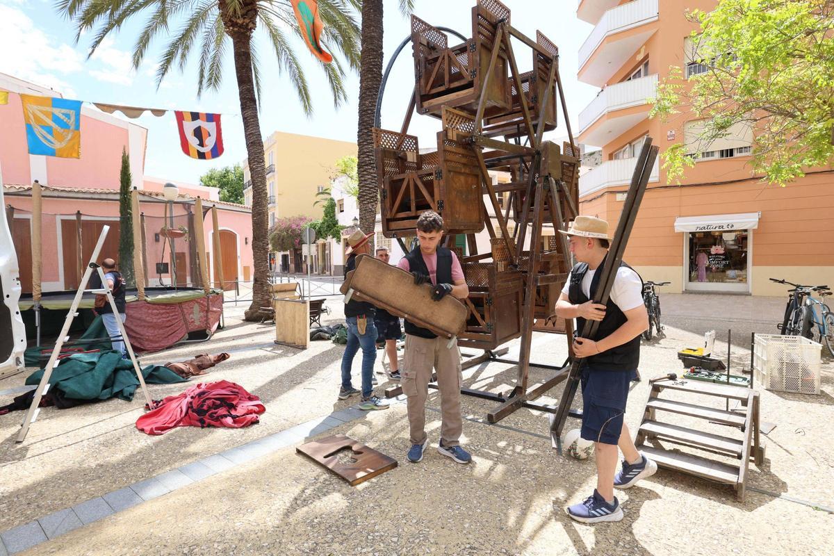 Preparativos de la Feria Ibiza Medieval