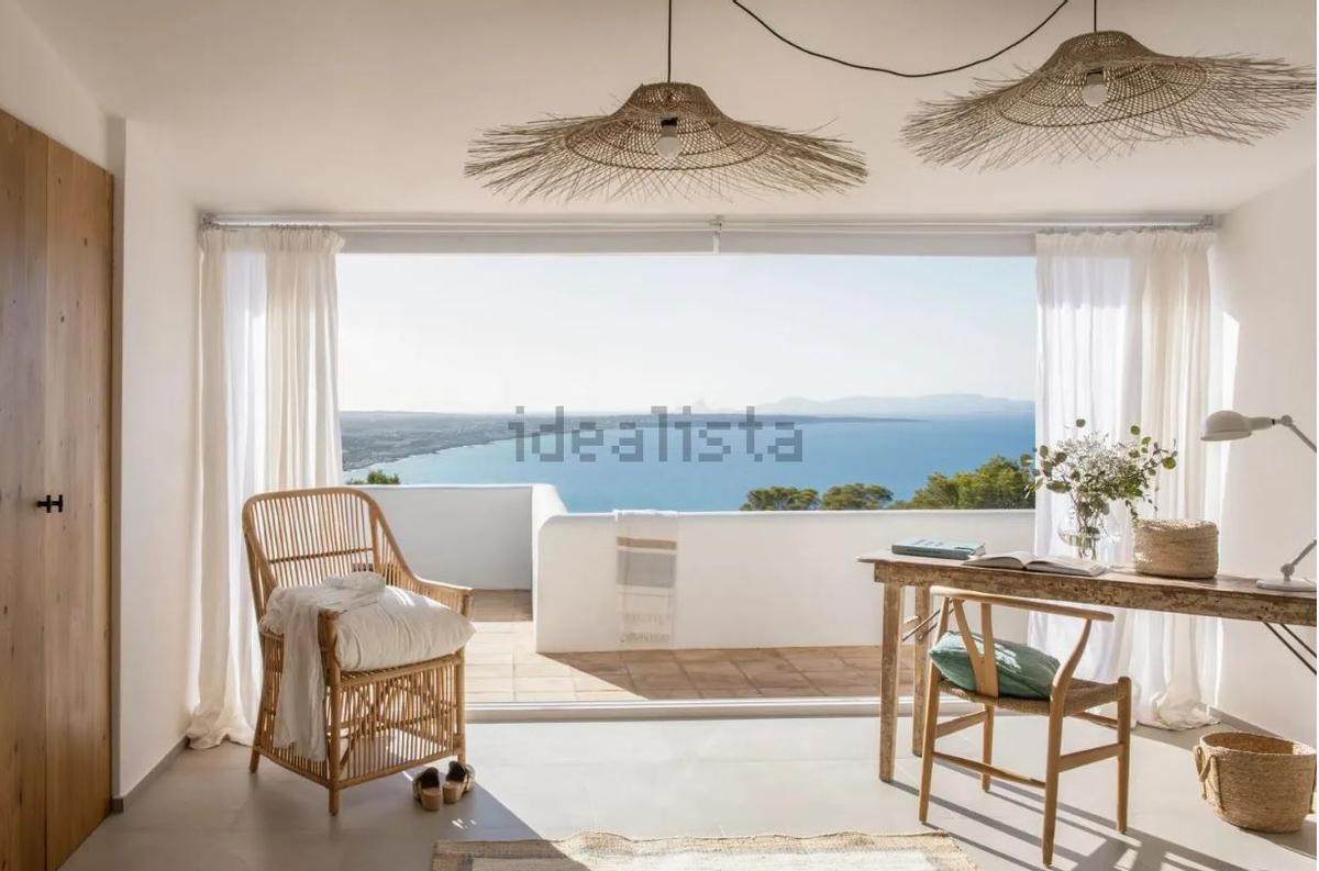 Uno de los porches de la cuarta casa más cara de Formentera.