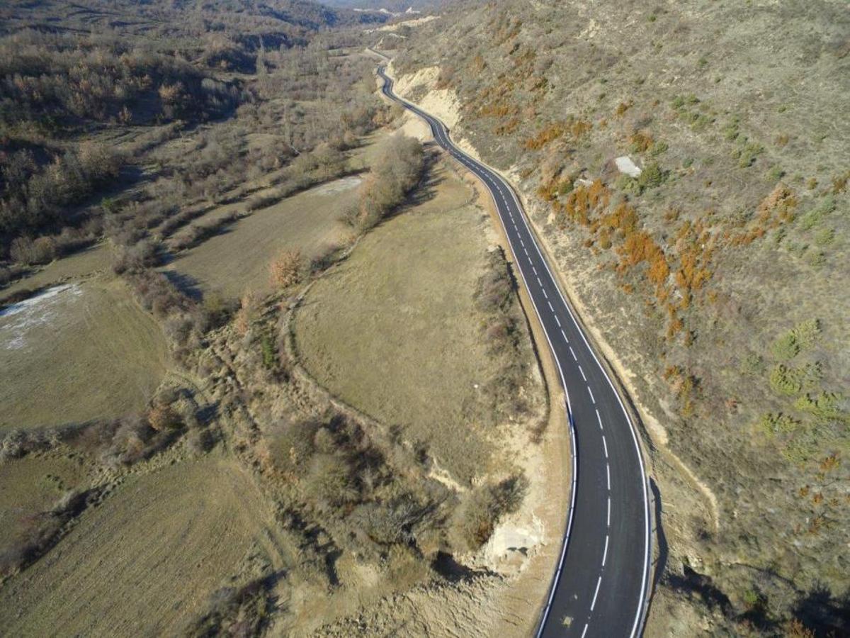 Longás deja de ser el único municipio zaragozano sin carretera